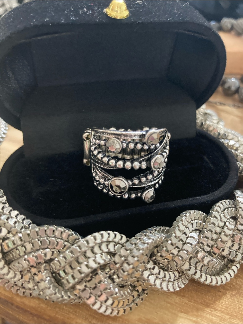 Mixed media - silver tone vintage|modern jewelry bundle - Picture 2 of 16